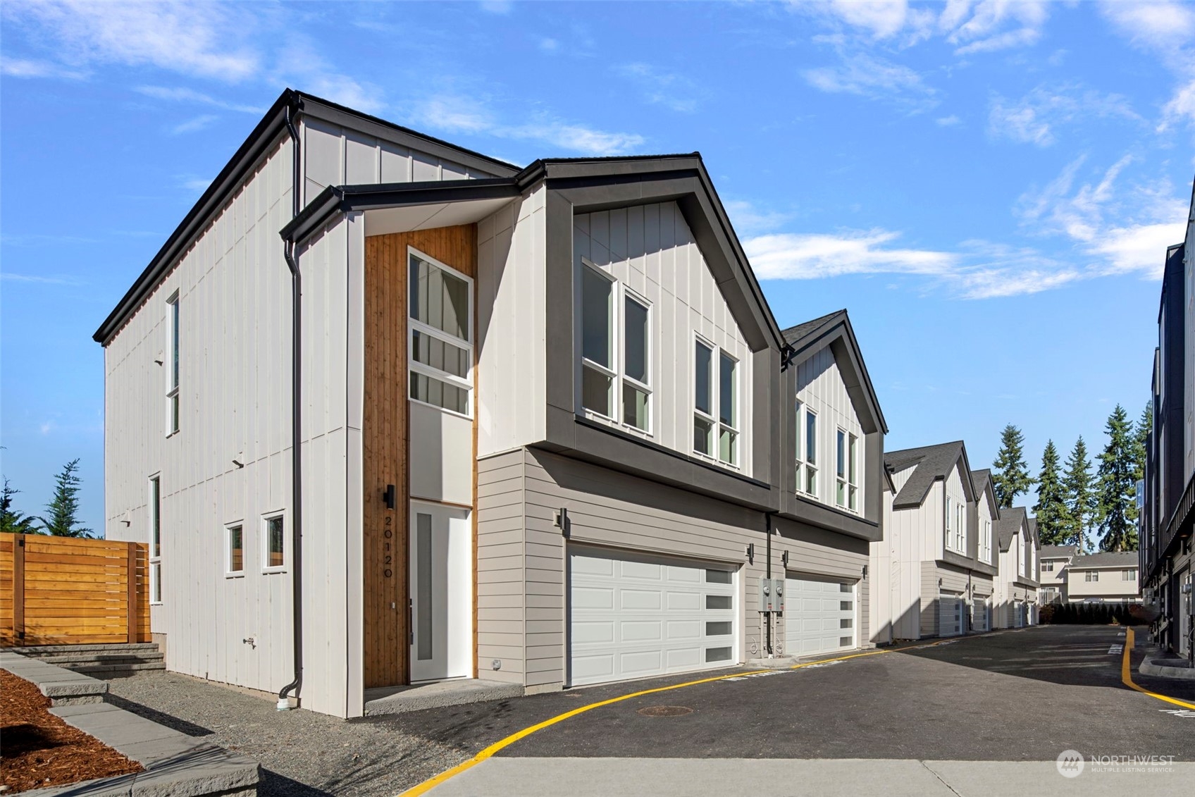 20122 61st Place W Unit: TH12