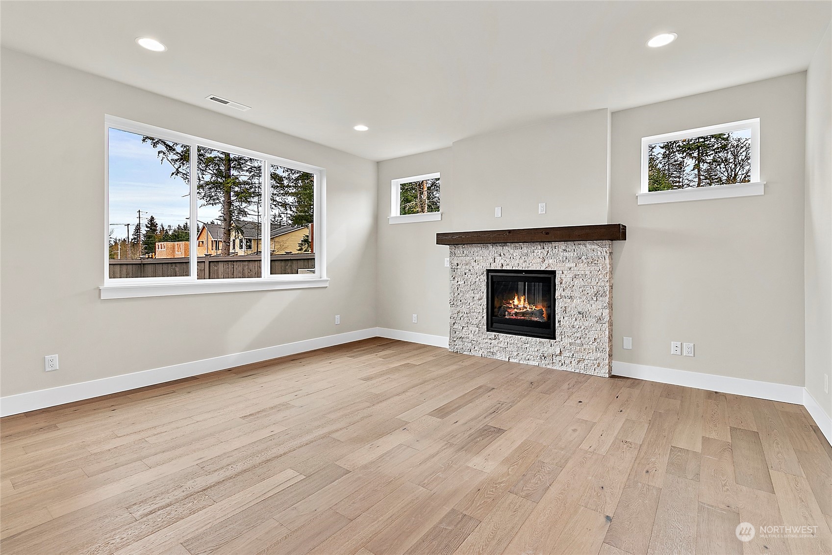 2514 121st Place SE Unit: EE 02