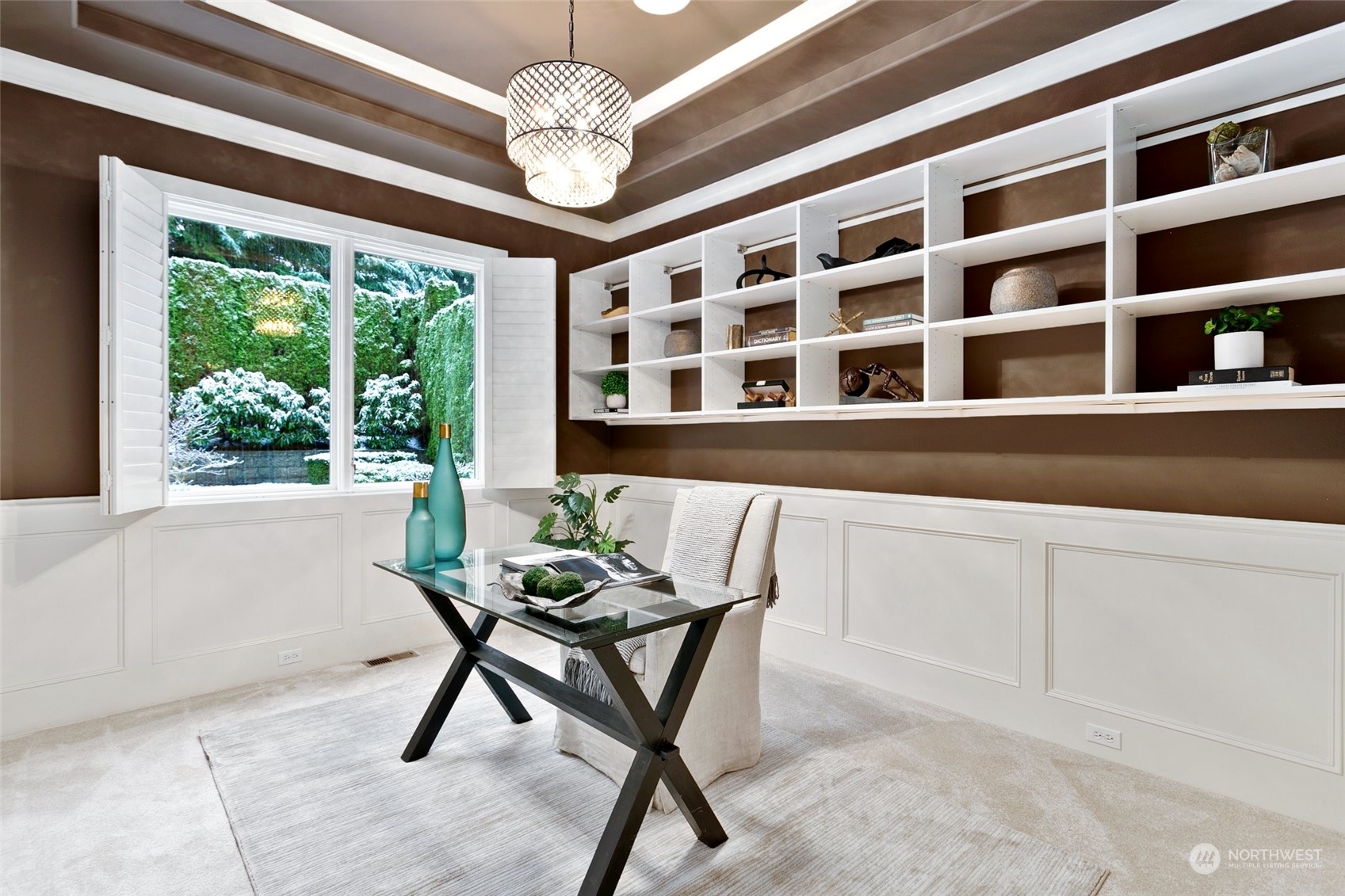 573 Saddleback Loop Way NW