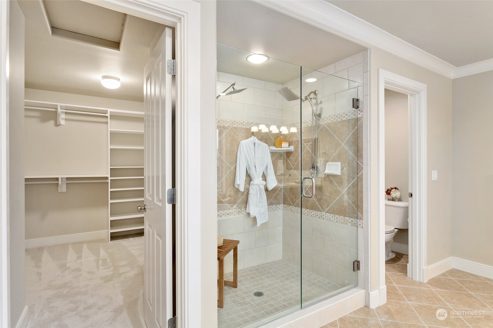 573 Saddleback Loop Way NW