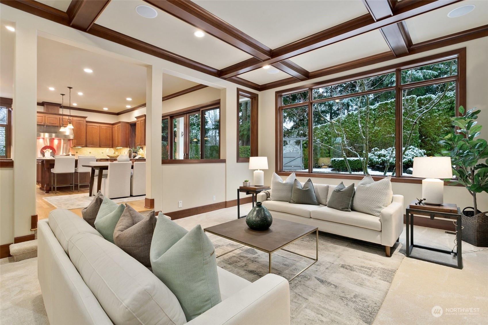 573 Saddleback Loop Way NW