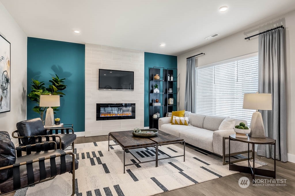 1412 189TH Street SW