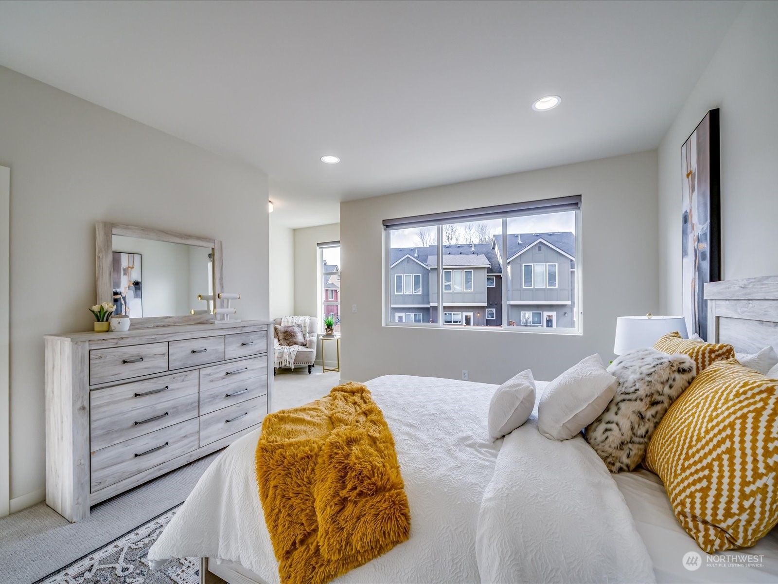 1134 230th Avenue NE