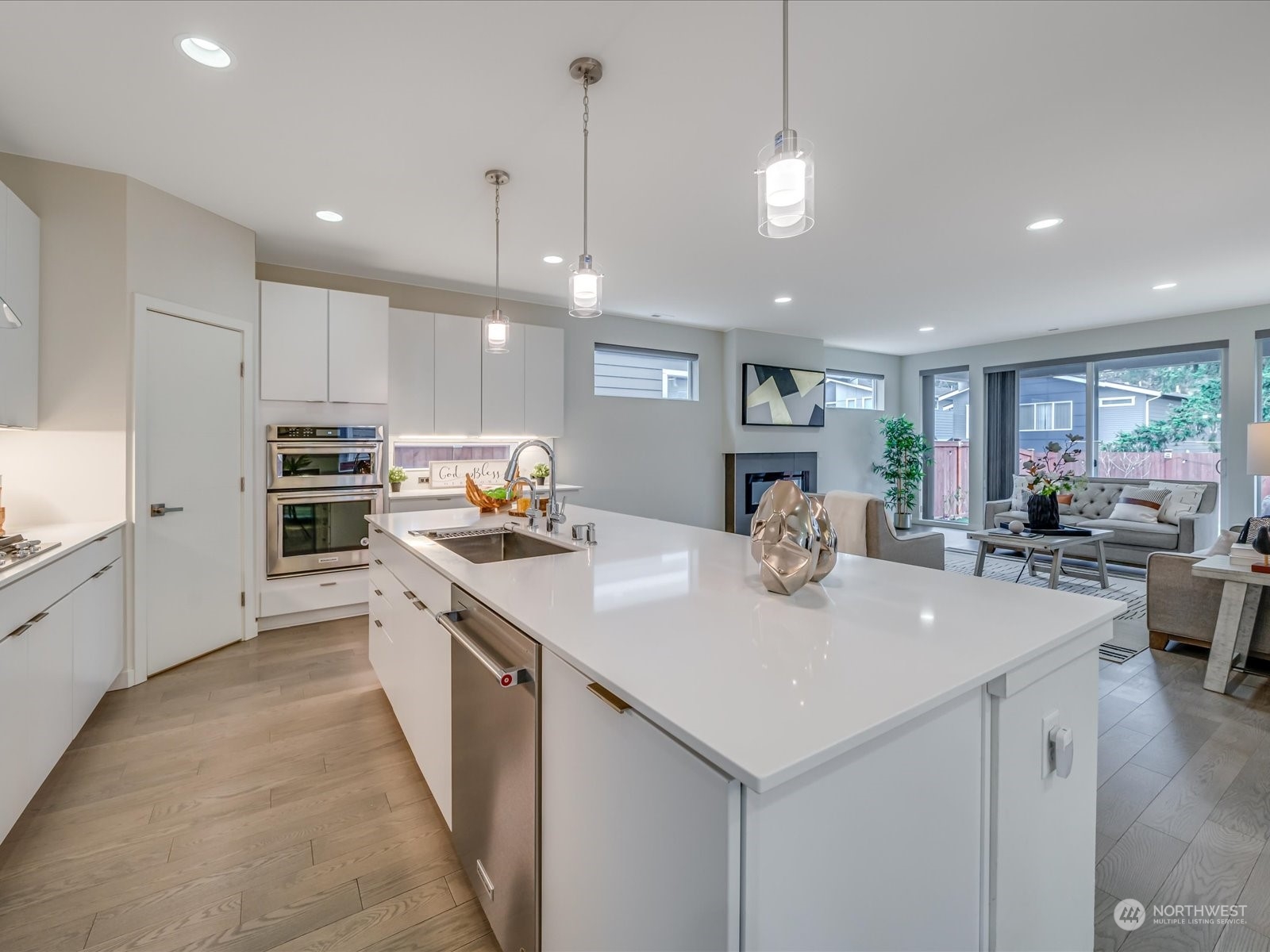 1134 230th Avenue NE