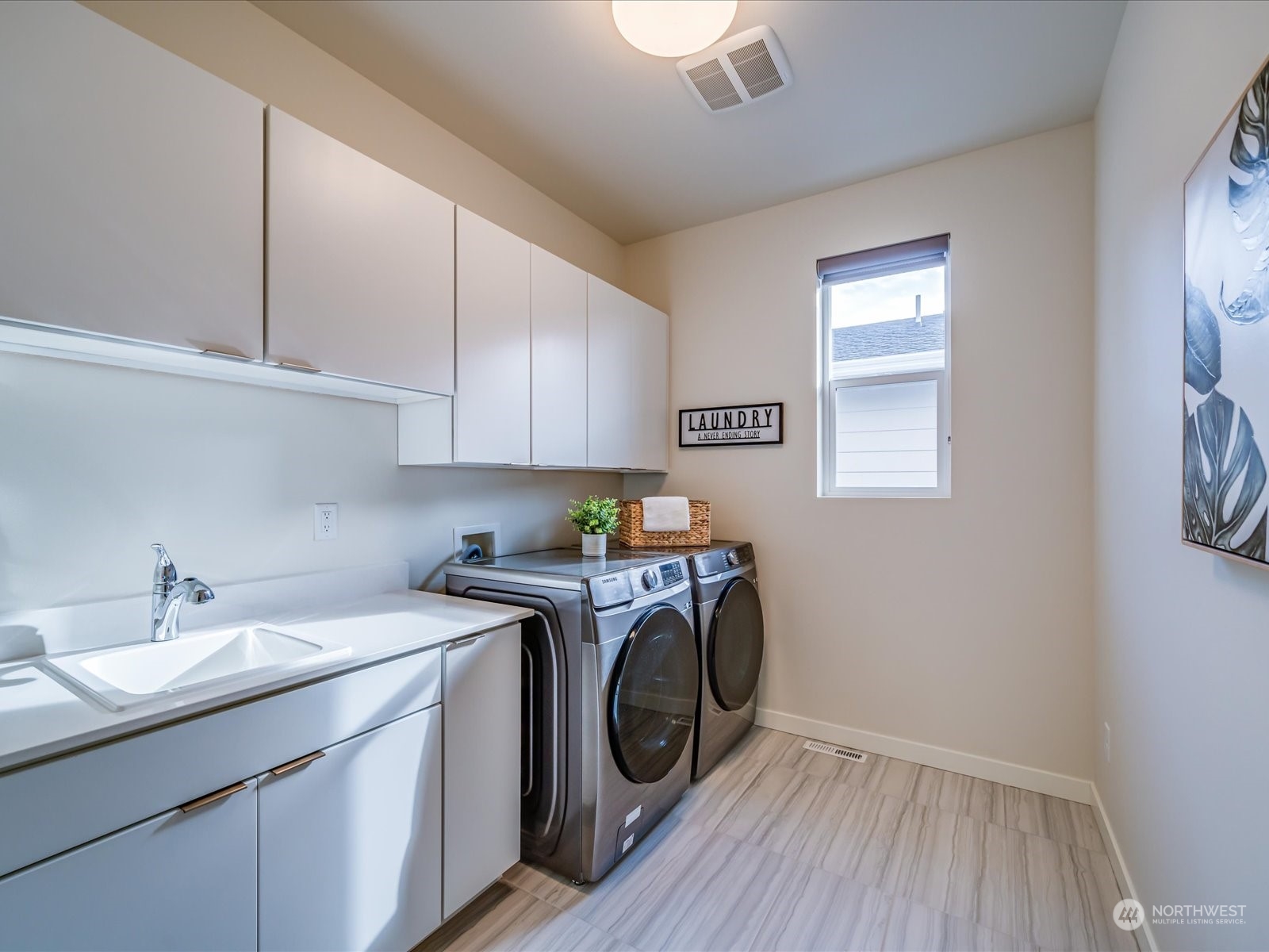 1134 230th Avenue NE