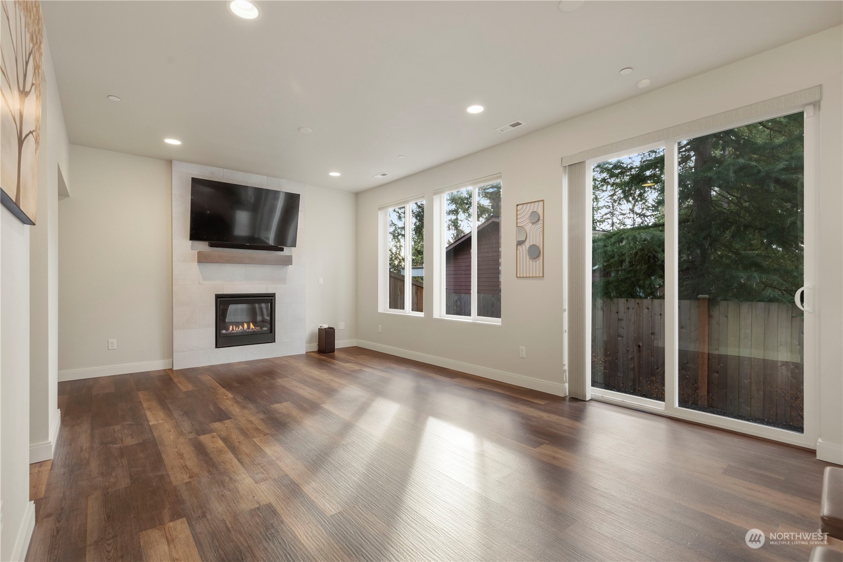 1907 153rd Street SW Unit: 9