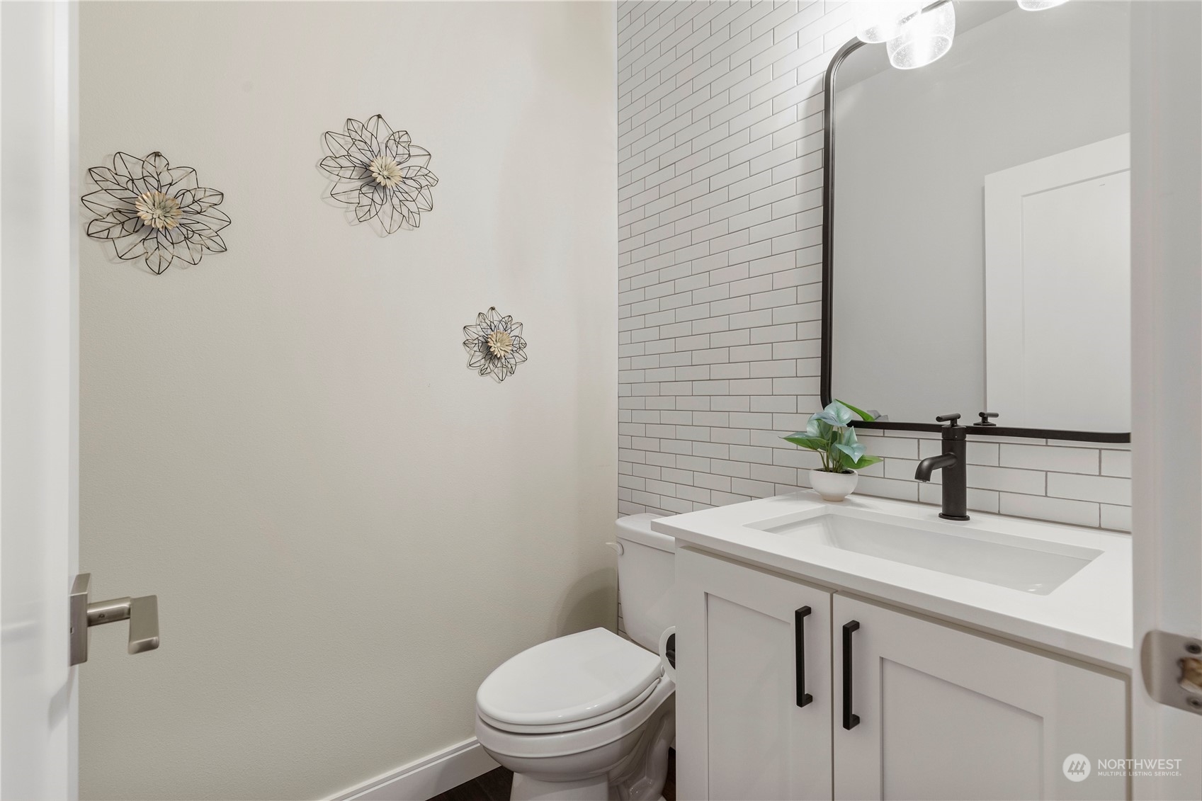 1907 153rd Street SW Unit: 9