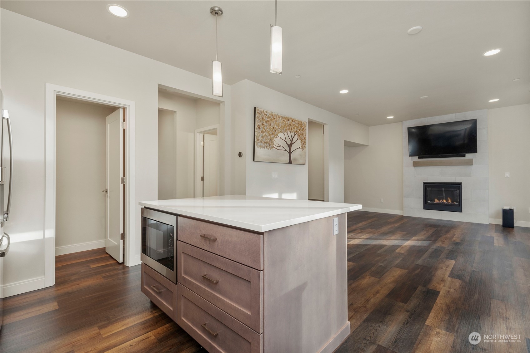 1907 153rd Street SW Unit: 9