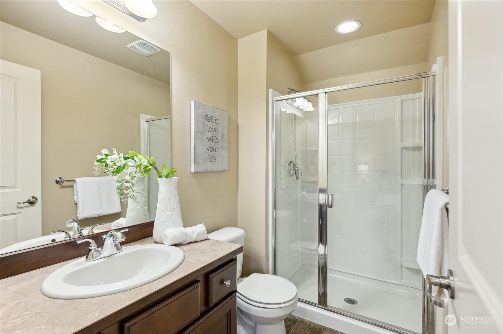 10719 Elliston Way NE