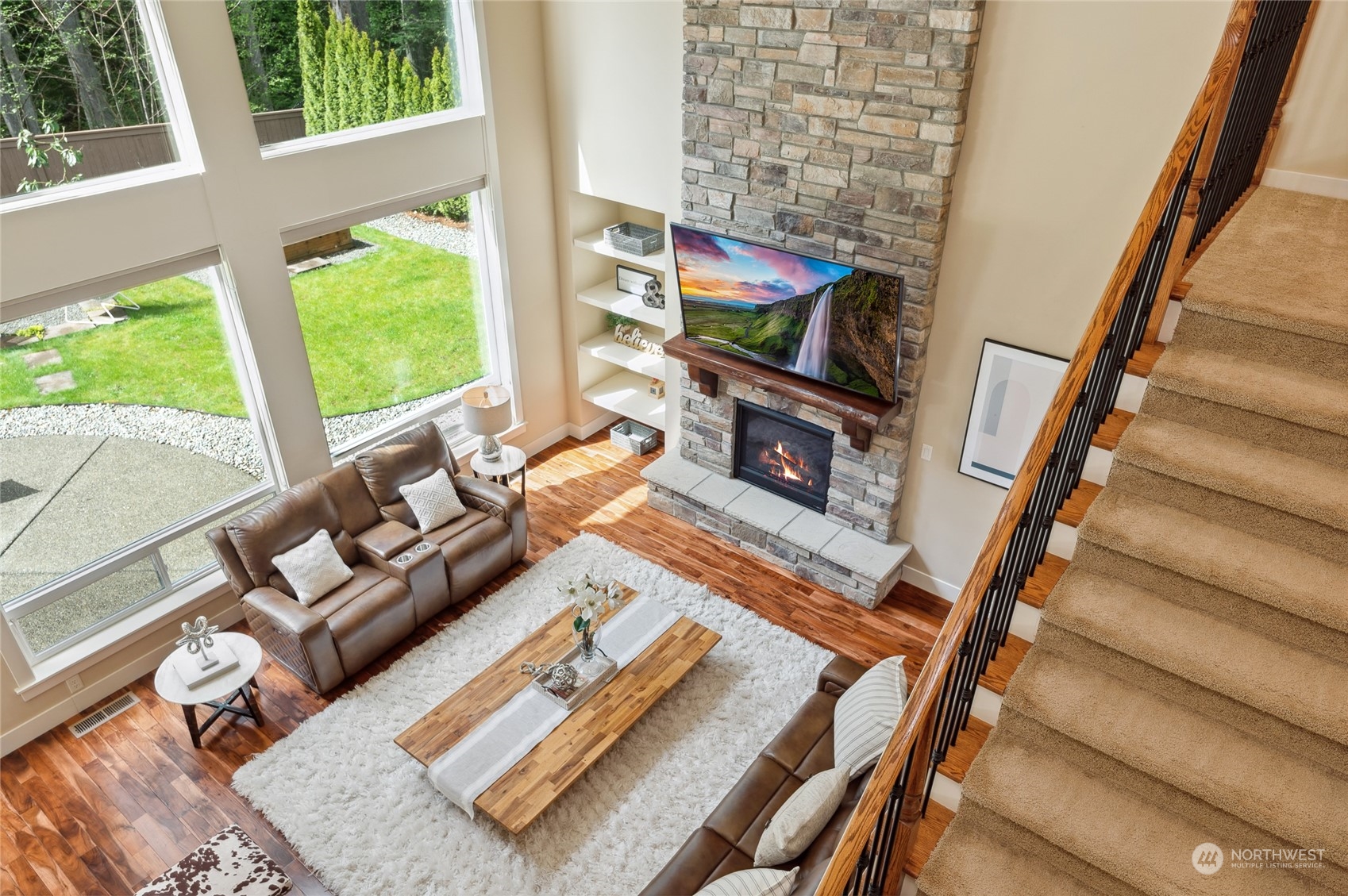 10719 Elliston Way NE