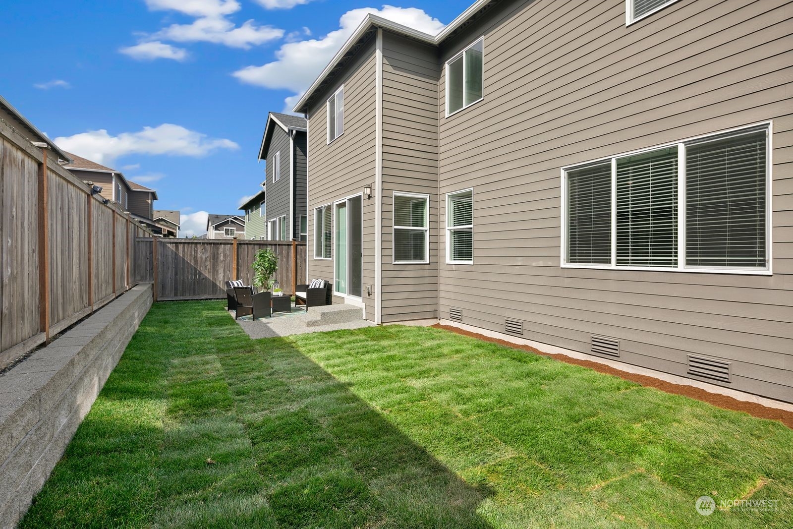 18624 40th Avenue SE