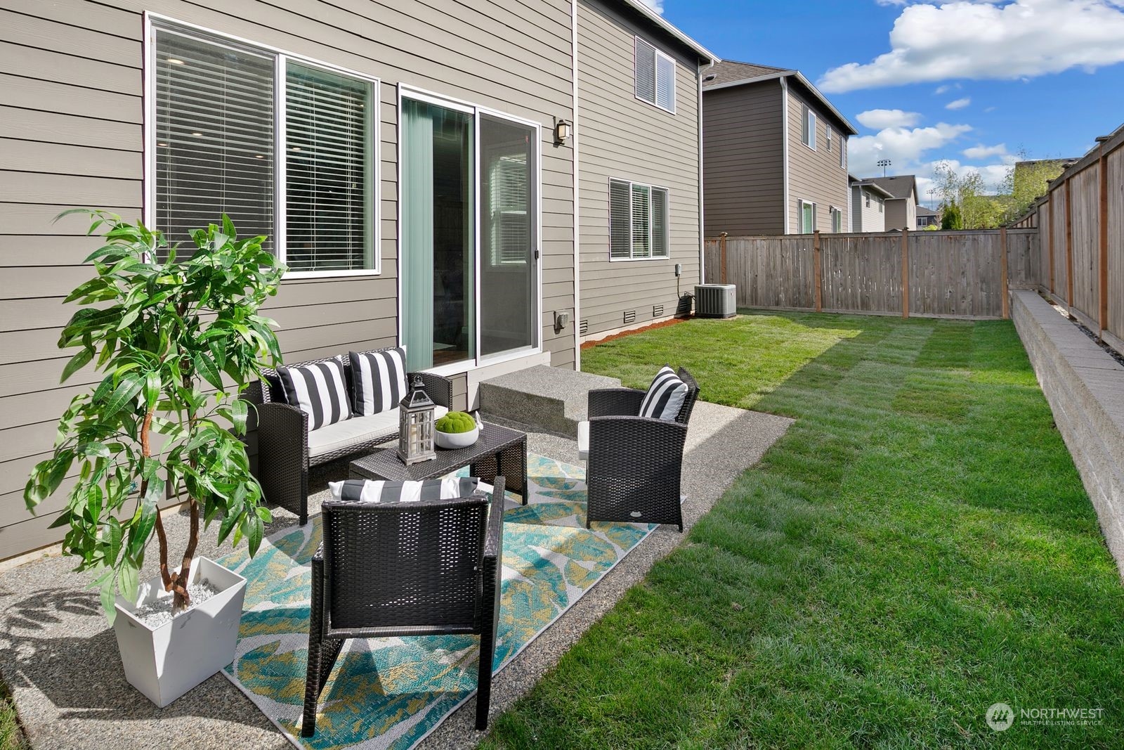 18624 40th Avenue SE