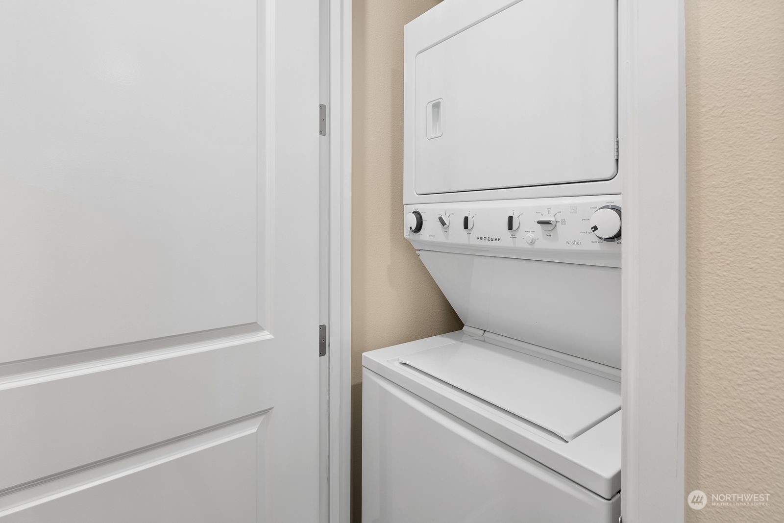 18624 40th Avenue SE