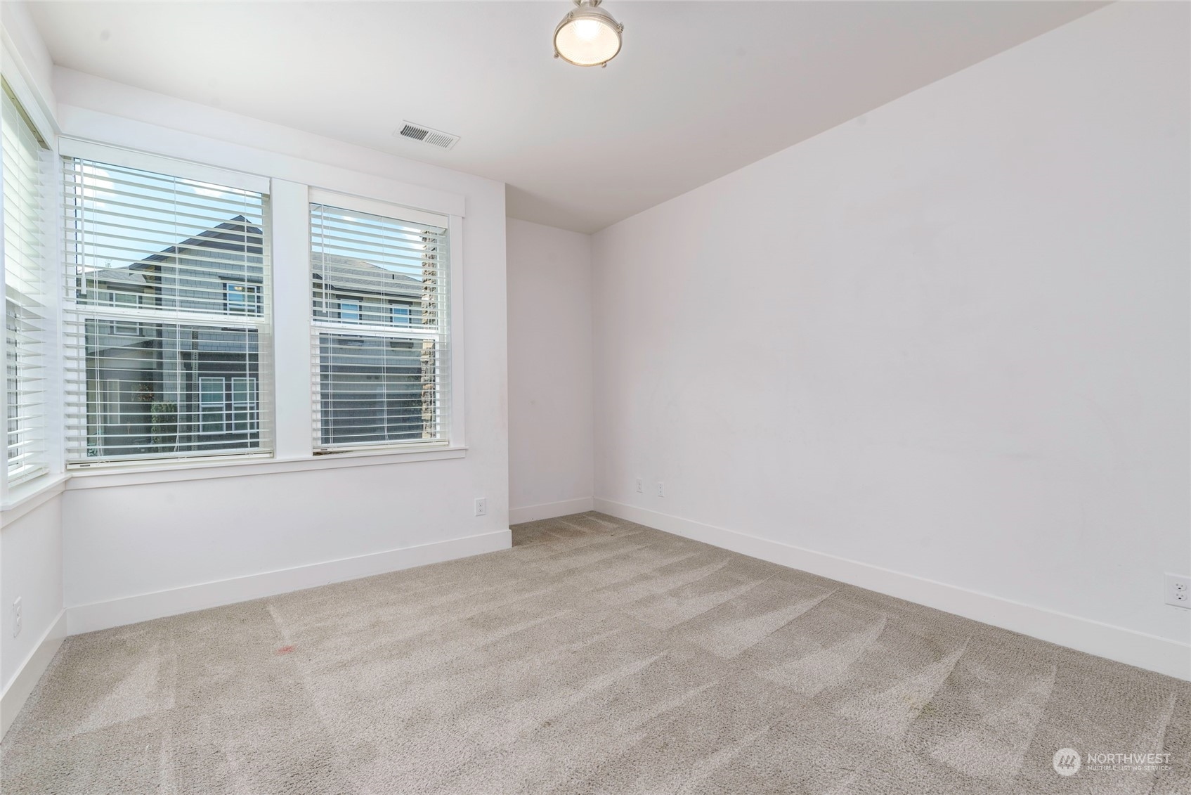24040 NE 14th Street
