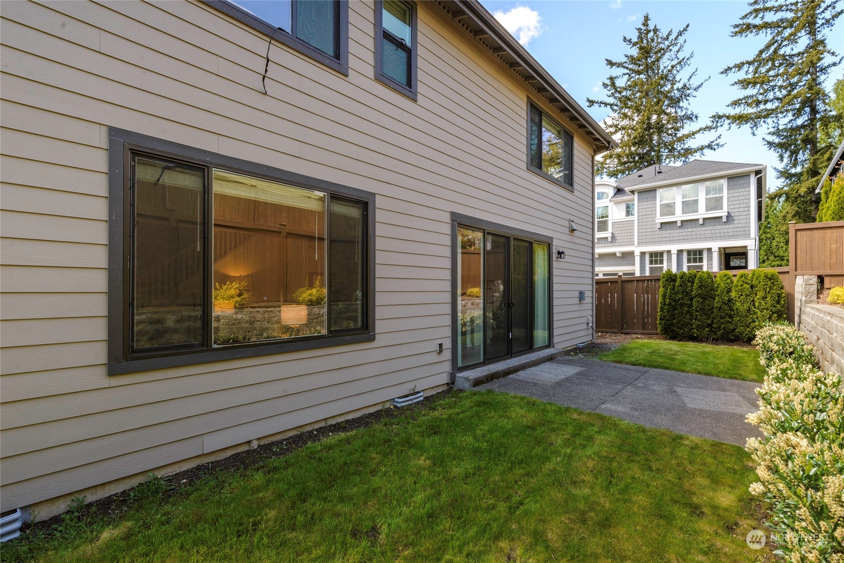 24040 NE 14th Street