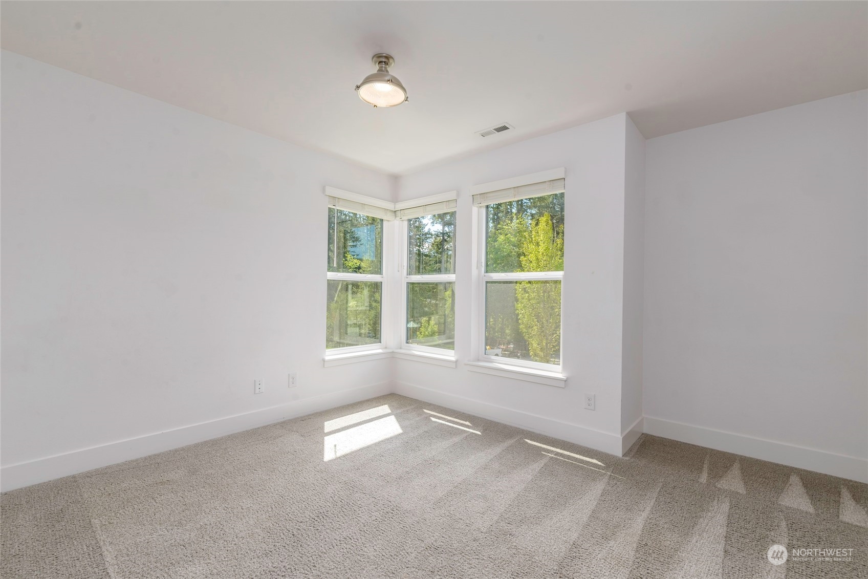 24040 NE 14th Street