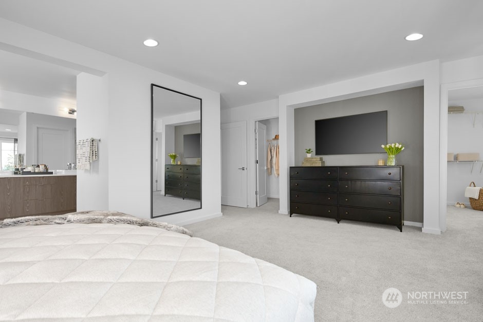 3914 213th Street SE