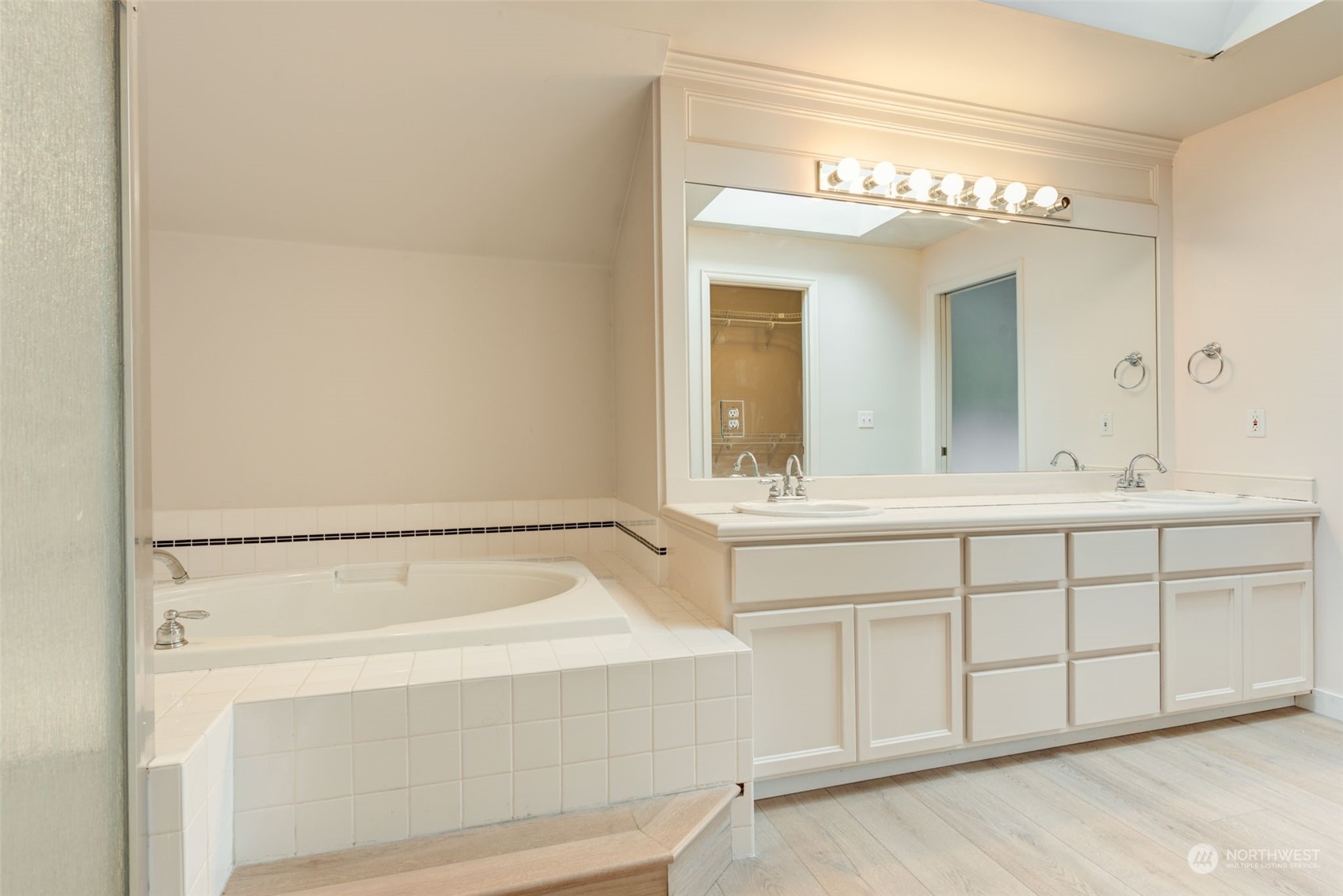 3011 215th Street SE