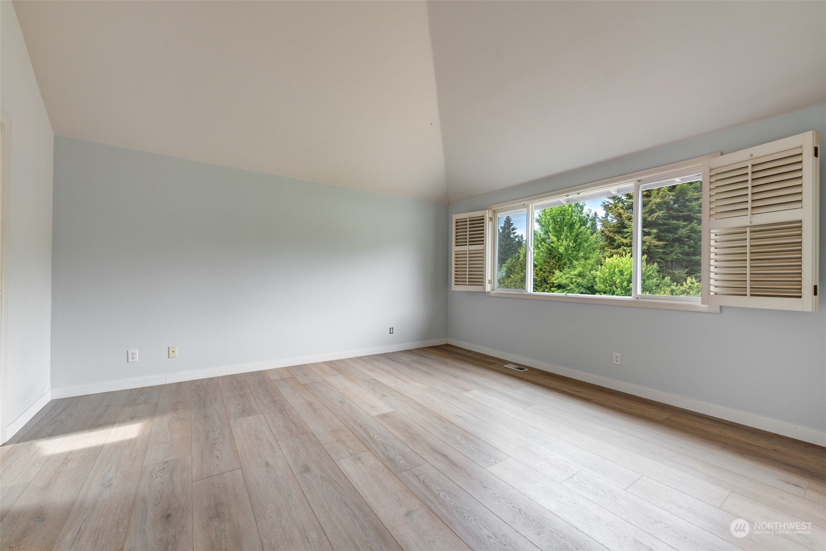 3011 215th Street SE