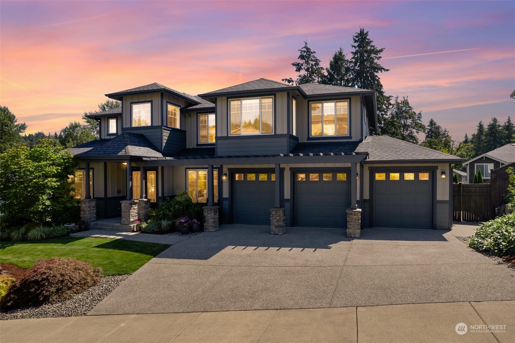 14528 99th Avenue NE