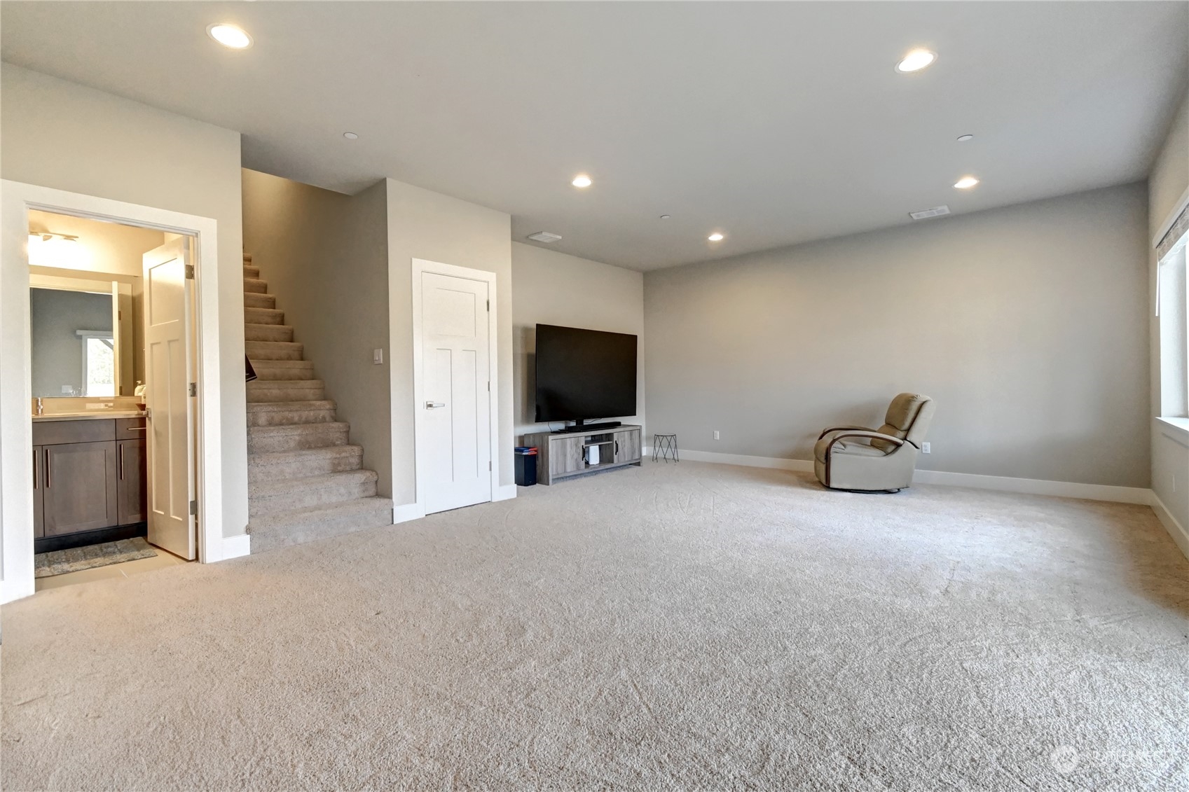 12103 67th Avenue SE