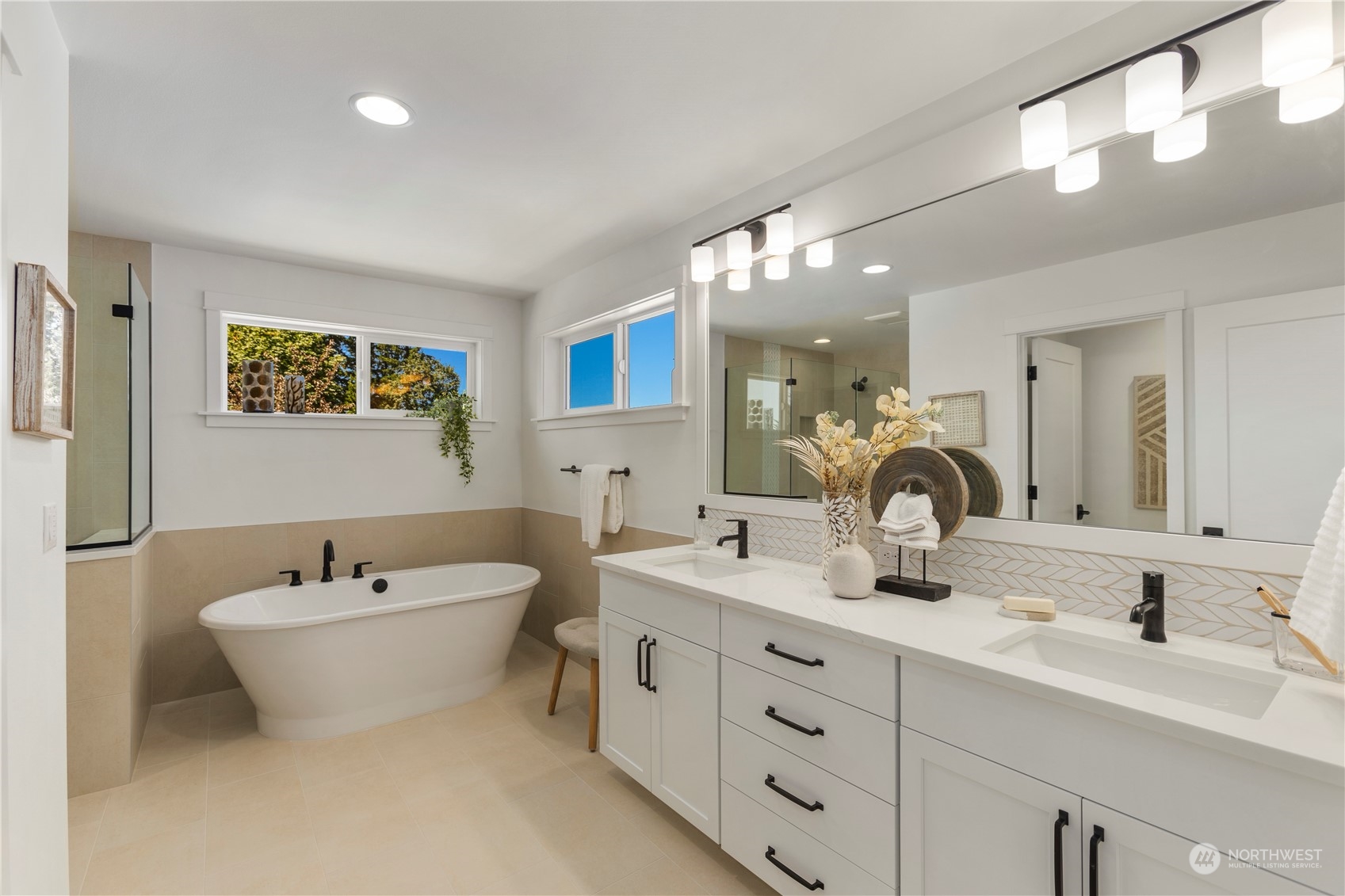 21707 42nd Avenue SE