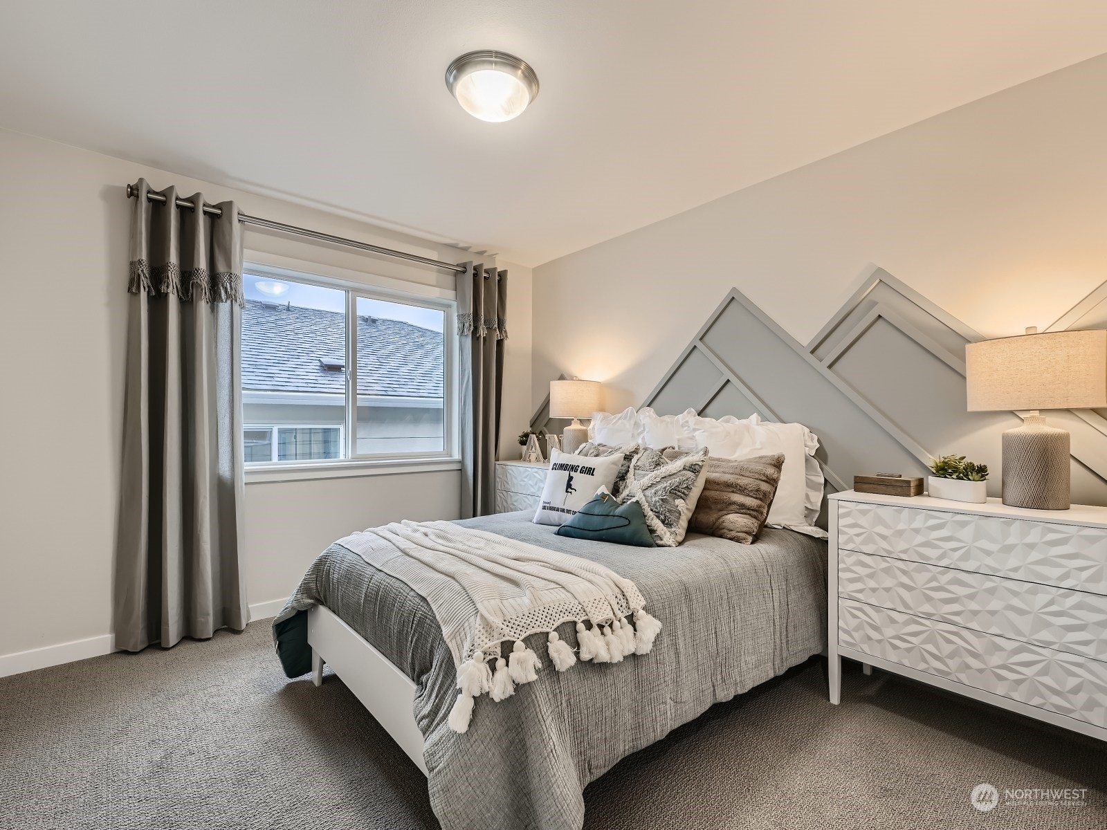 11000 43rd Avenue SE Unit: 76