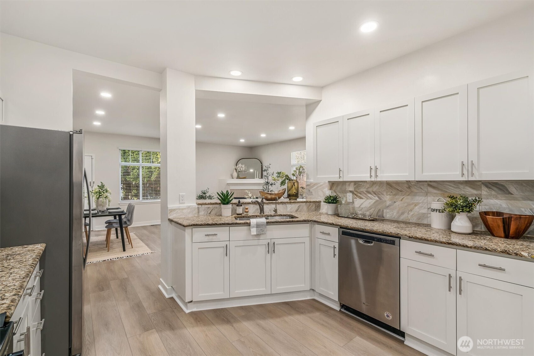 911 232nd Lane NE Unit: 911