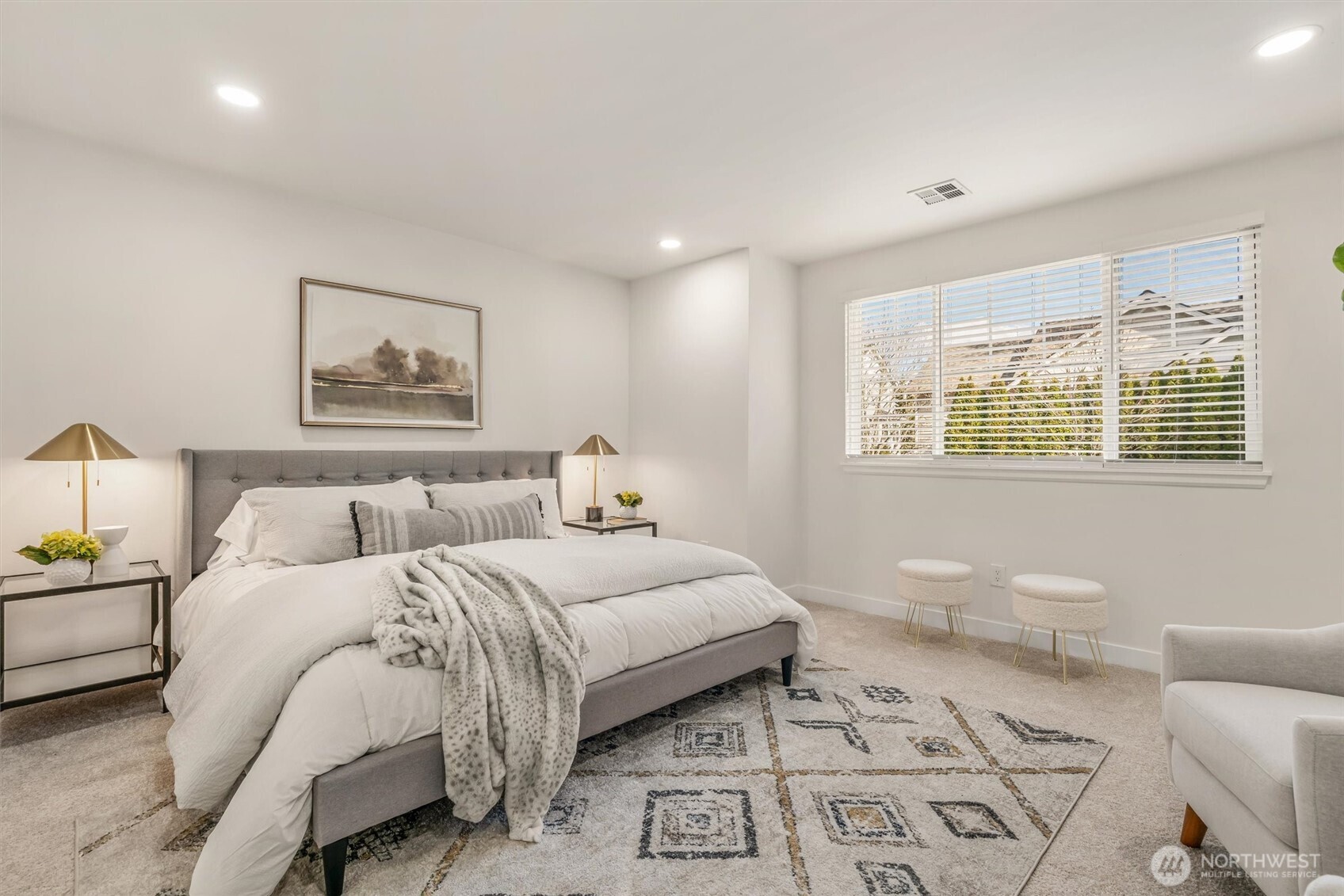 911 232nd Lane NE Unit: 911