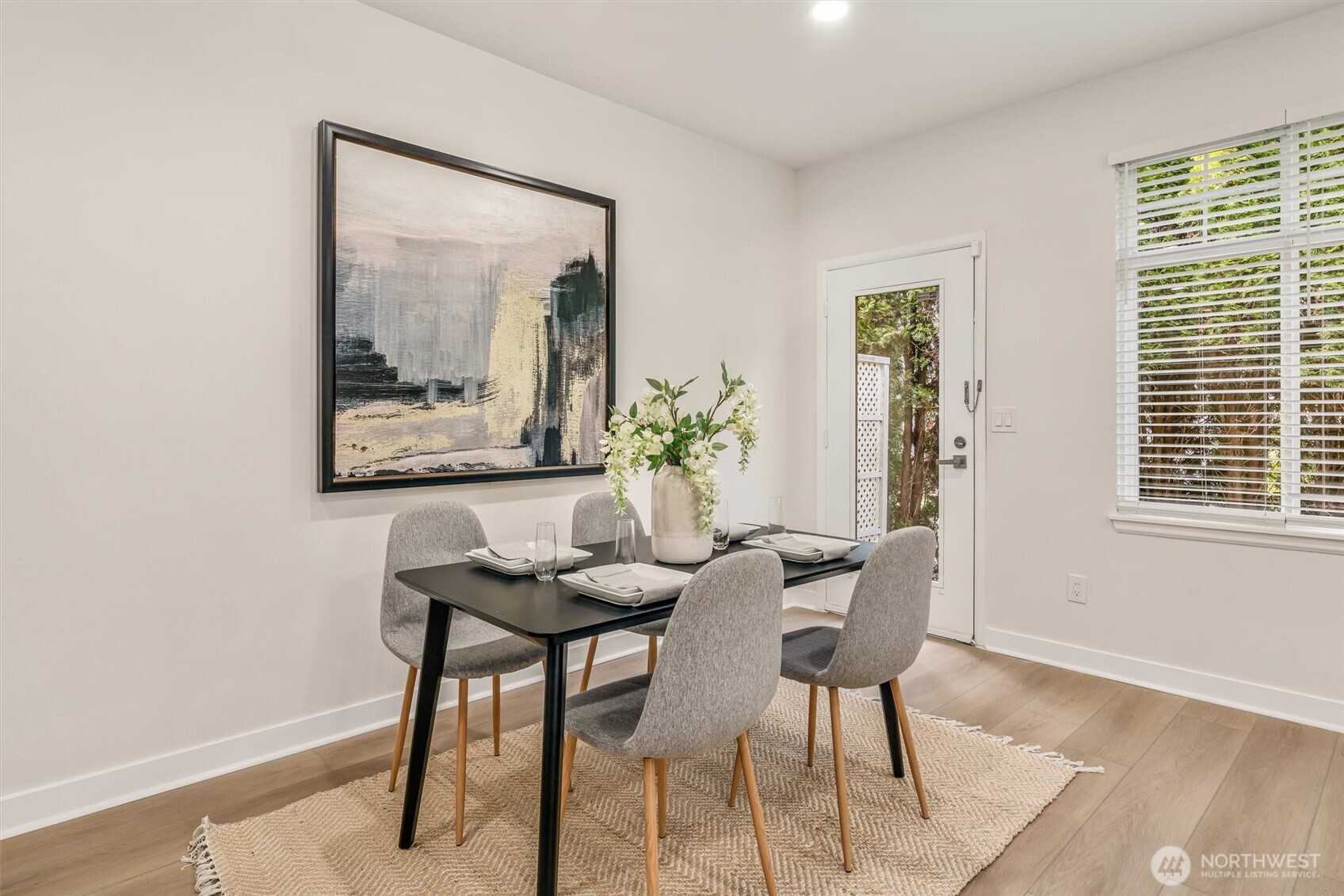 911 232nd Lane NE Unit: 911