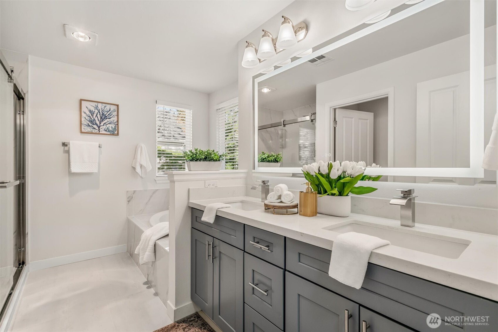 911 232nd Lane NE Unit: 911