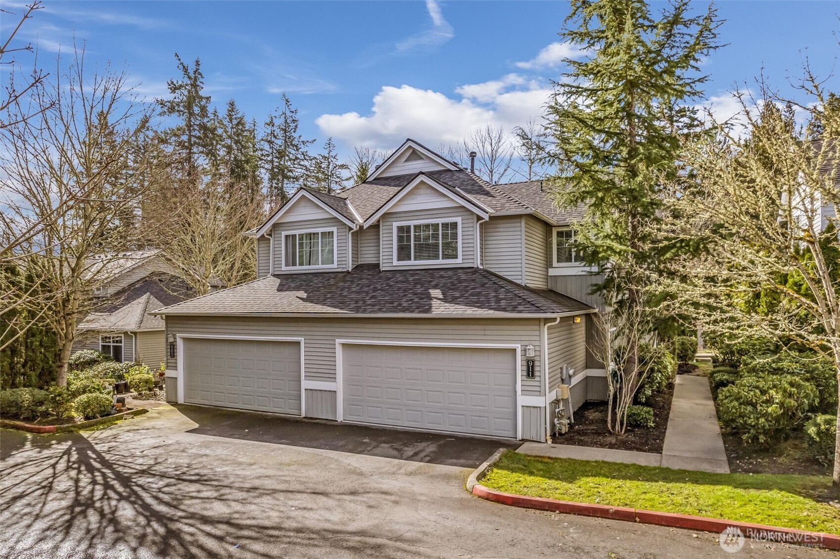 911 232nd Lane NE Unit: 911