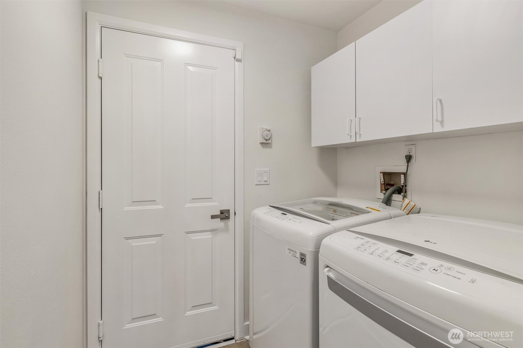 911 232nd Lane NE Unit: 911