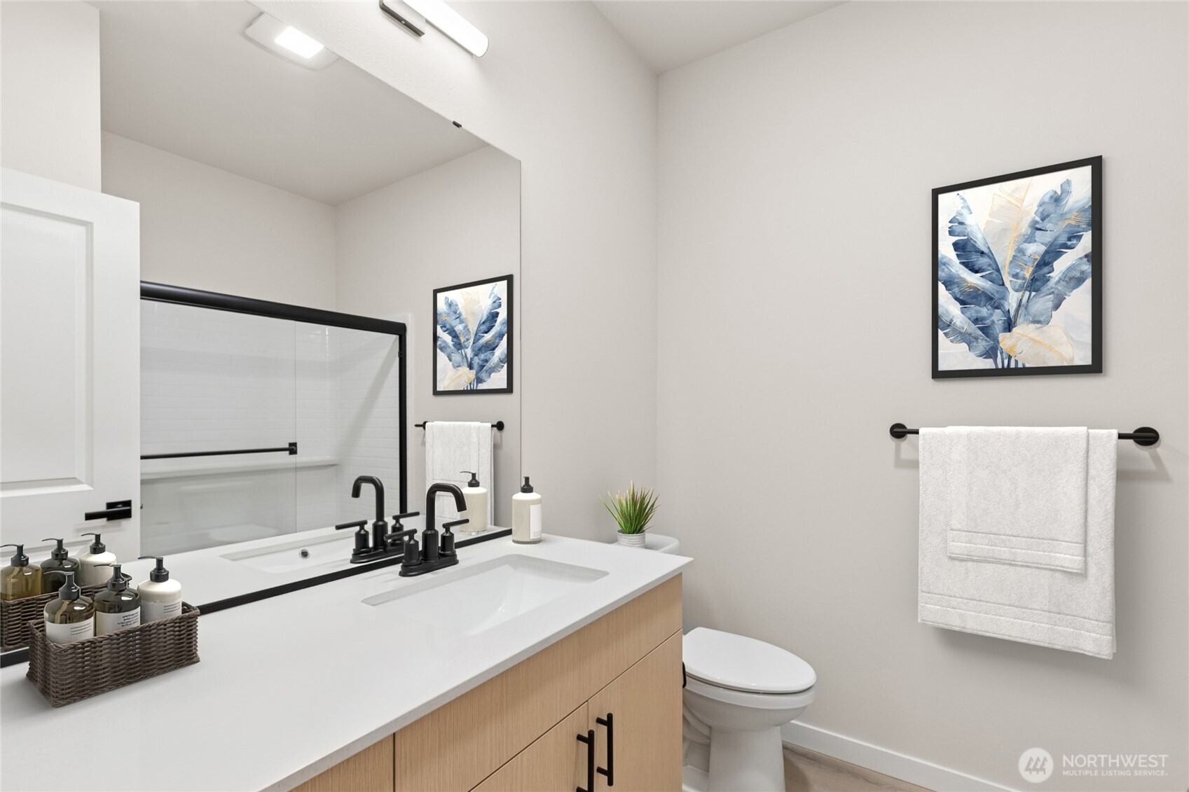 16723 Alderwood Mall Parkway Unit: D8