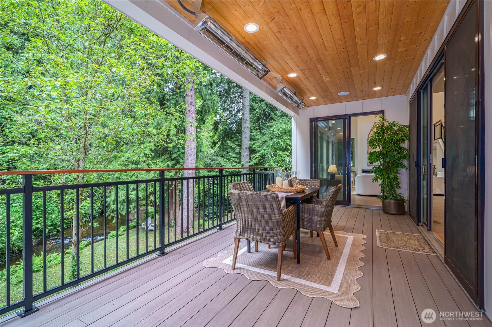 12607 Avondale Road NE