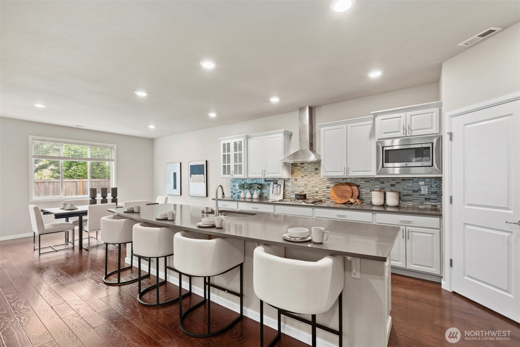 21222 41st Avenue SE