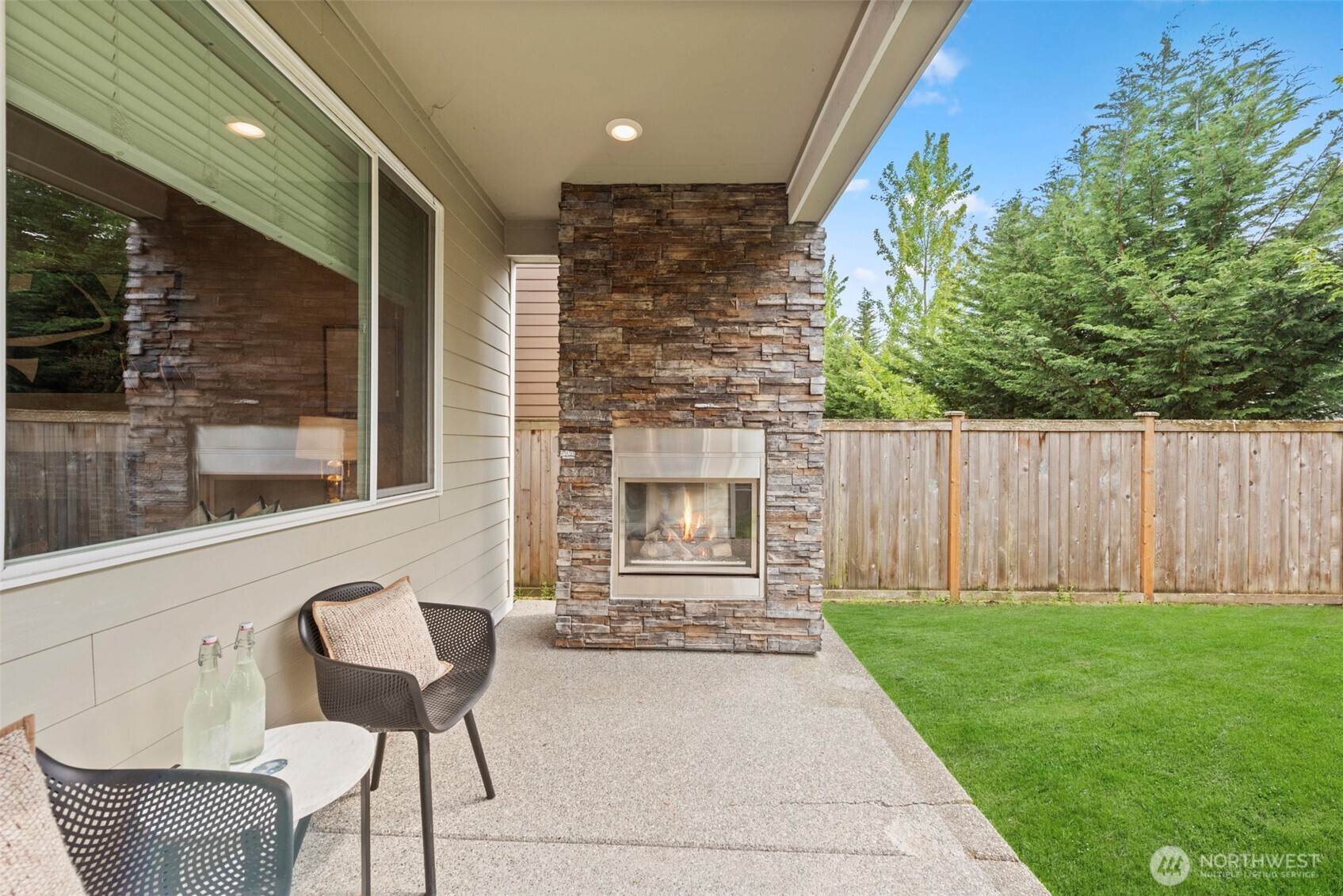 21222 41st Avenue SE