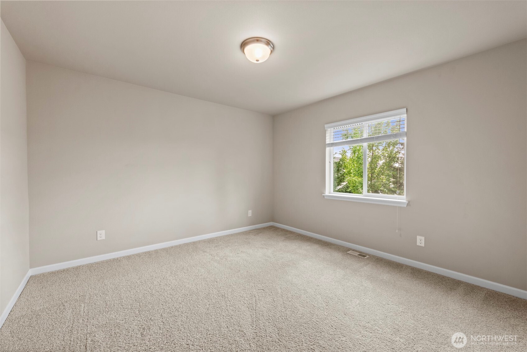 21222 41st Avenue SE