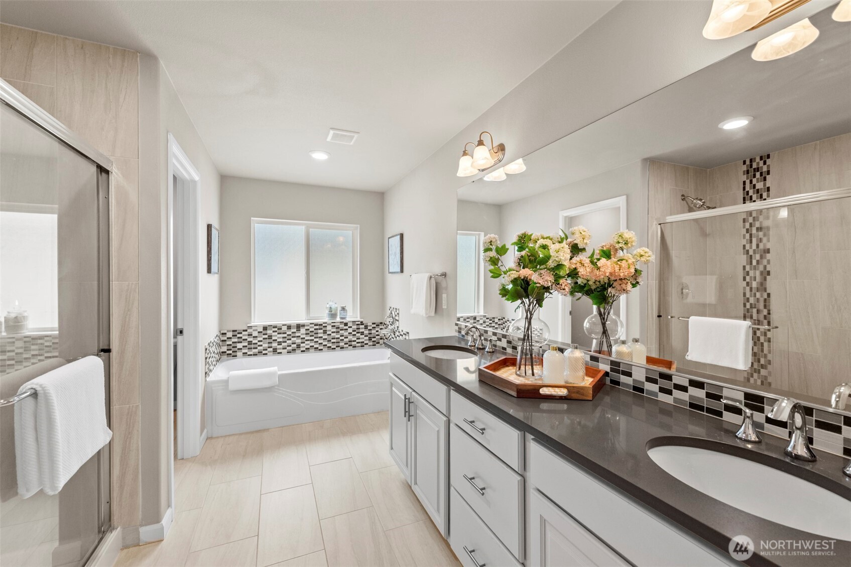 21222 41st Avenue SE