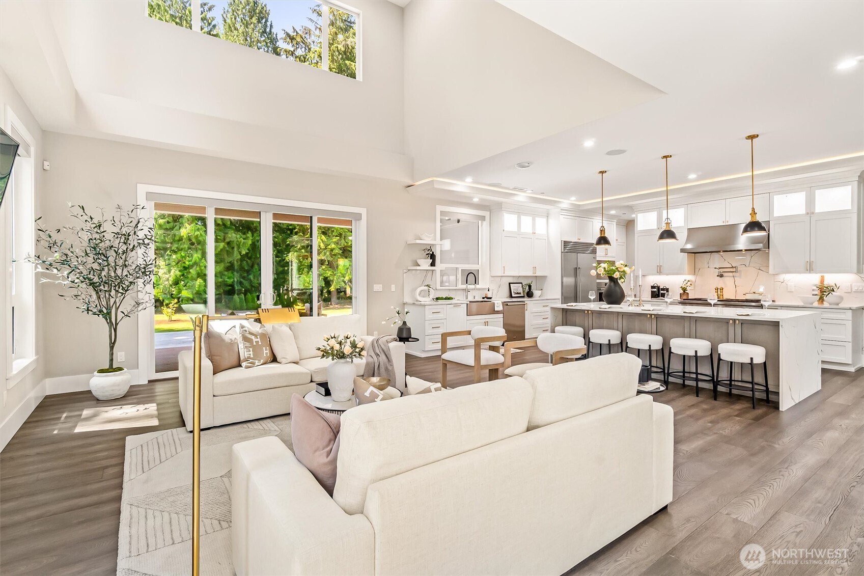 23036 35th Avenue SE