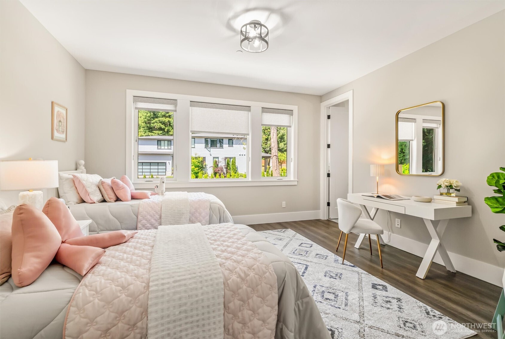 23036 35th Avenue SE