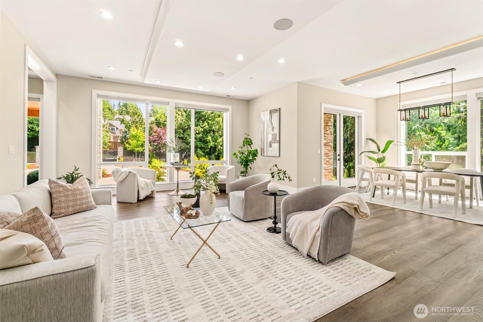 23036 35th Avenue SE