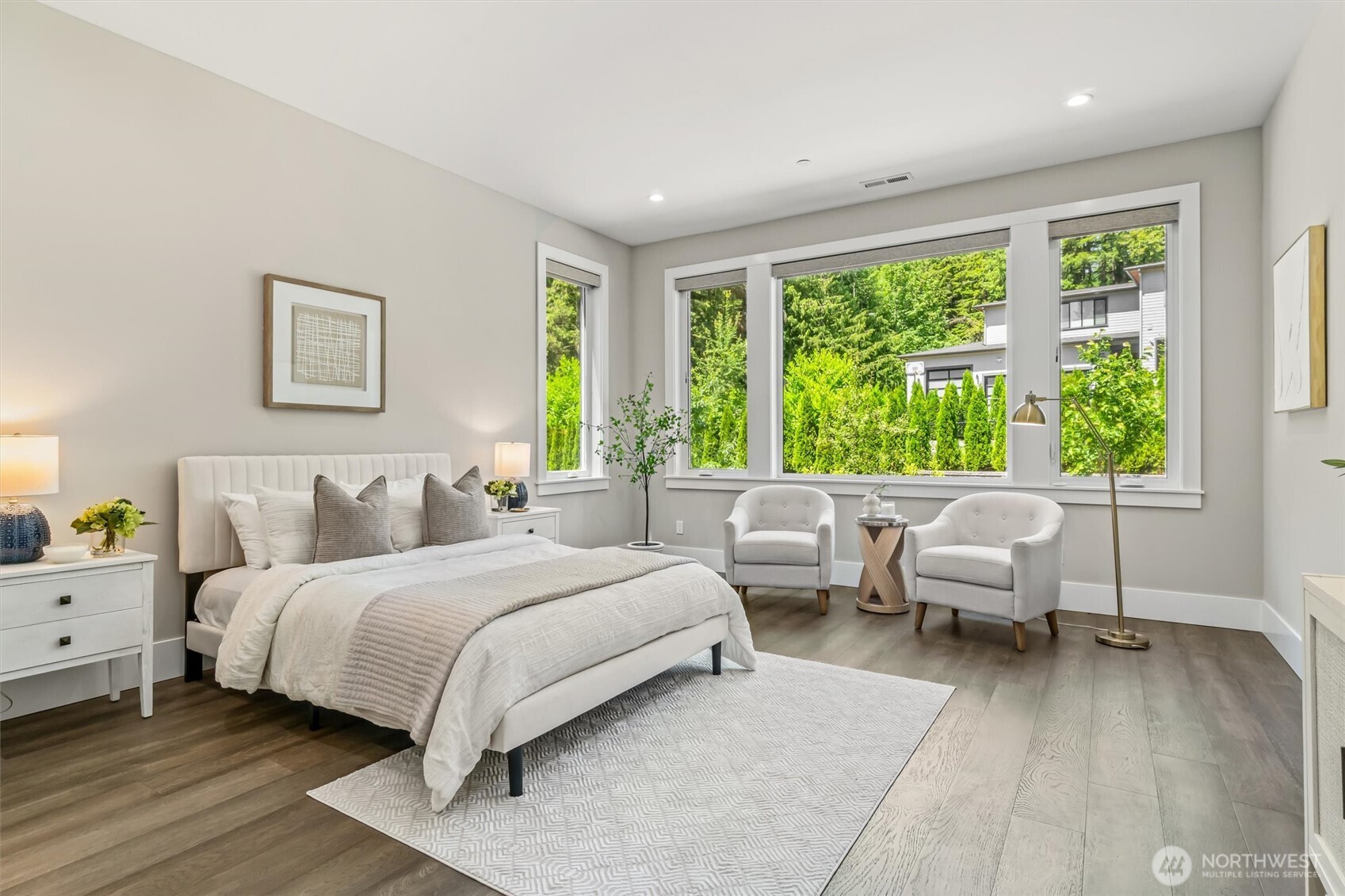 23036 35th Avenue SE