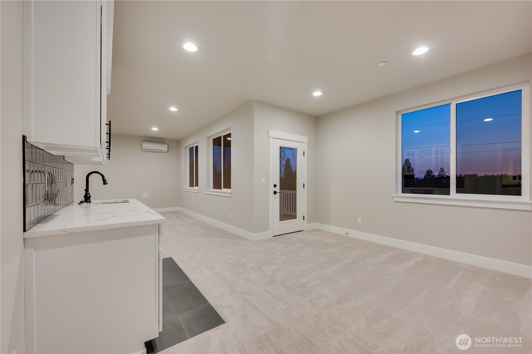 20215 125th Avenue NE Unit: SM2-07