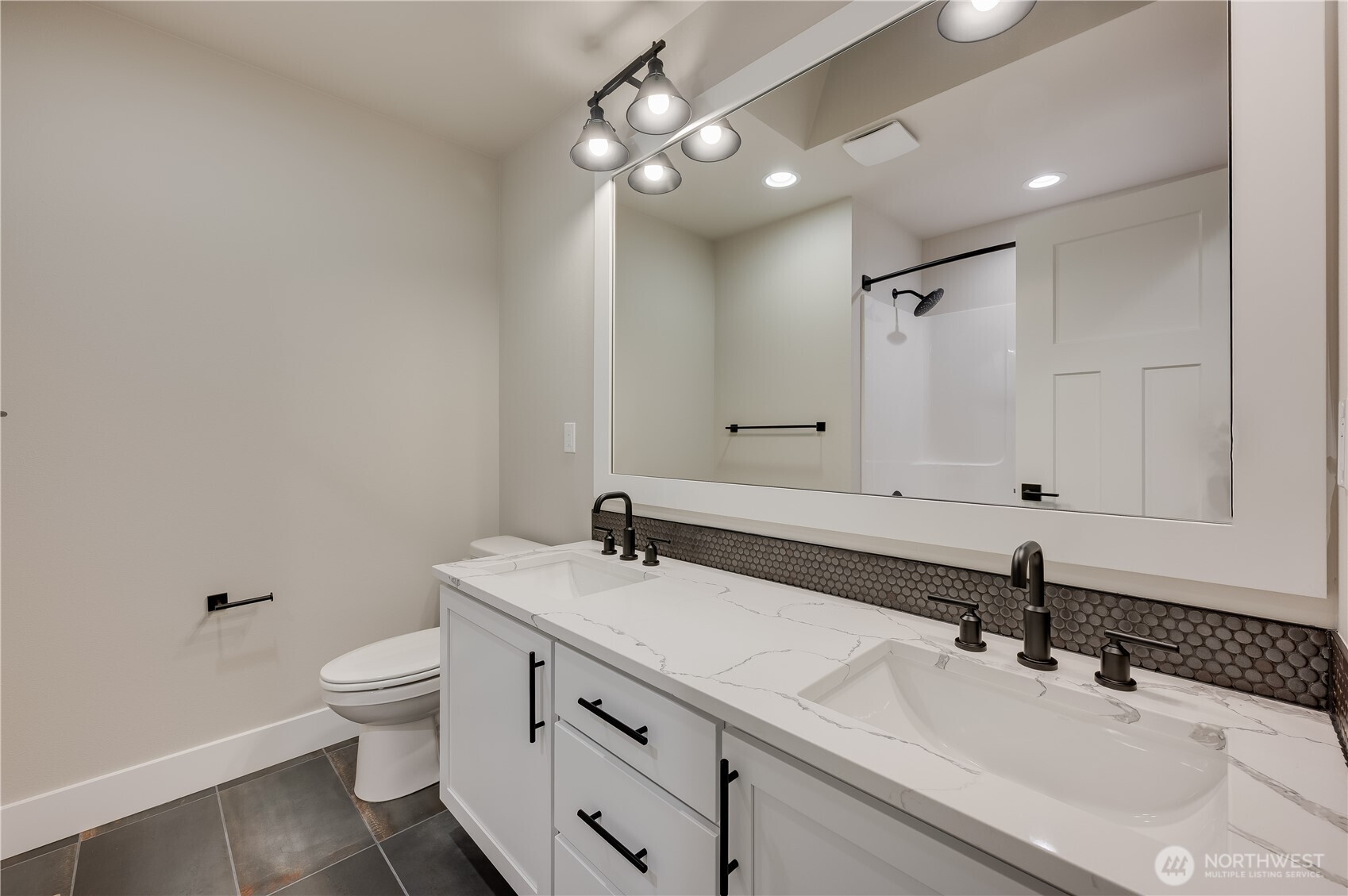 20215 125th Avenue NE Unit: SM2-07