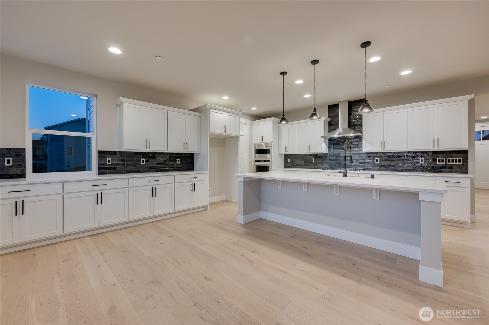 20215 125th Avenue NE Unit: SM2-07