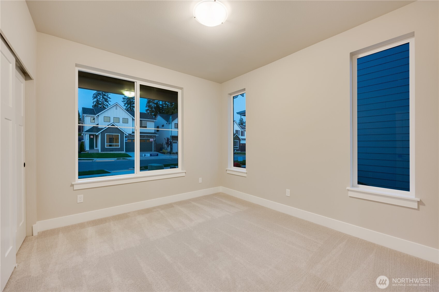 20215 125th Avenue NE Unit: SM2-07