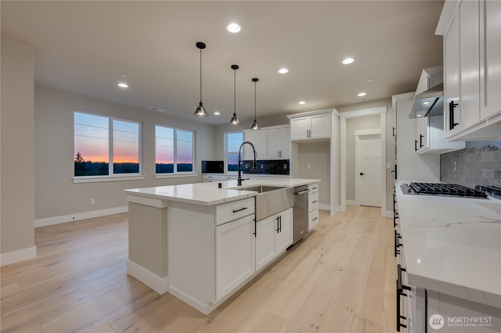 20215 125th Avenue NE Unit: SM2-07