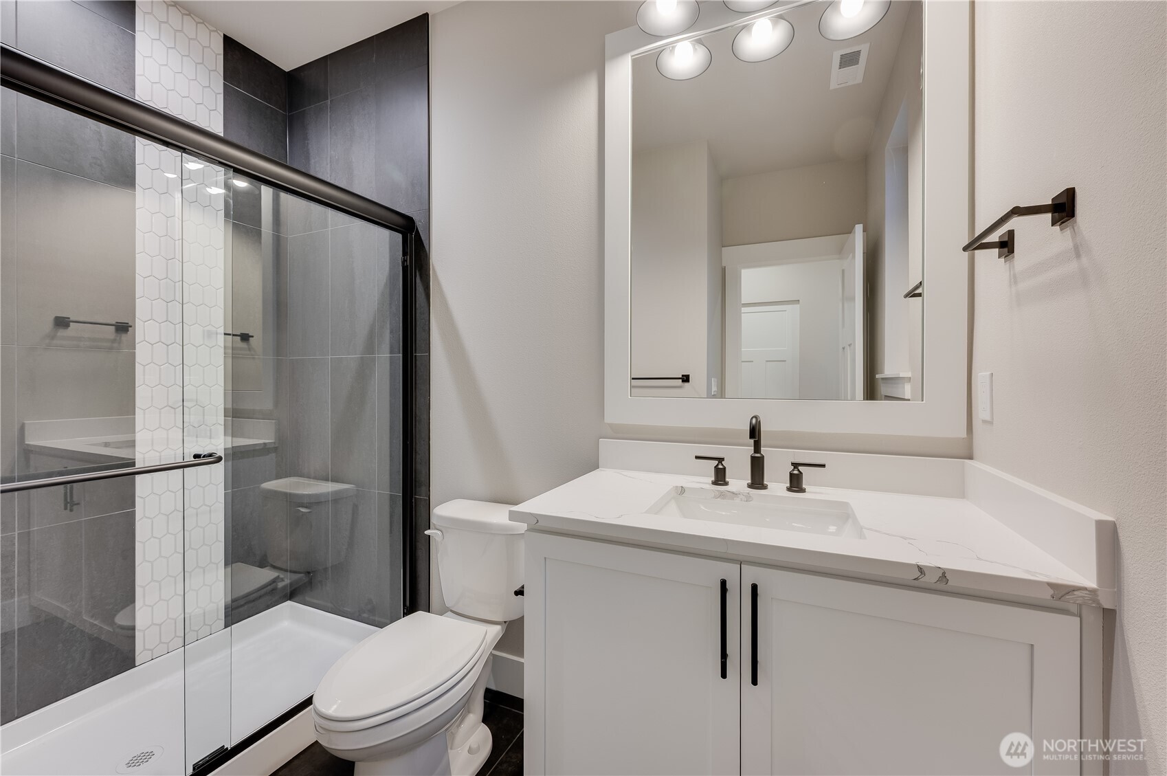 20215 125th Avenue NE Unit: SM2-07