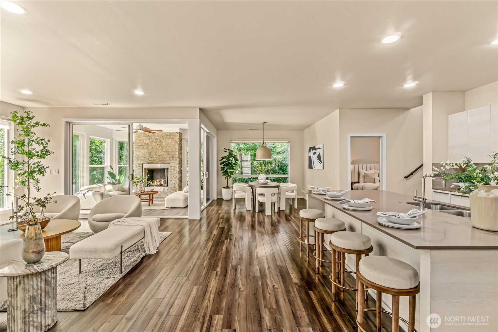 16932 38th Avenue SE